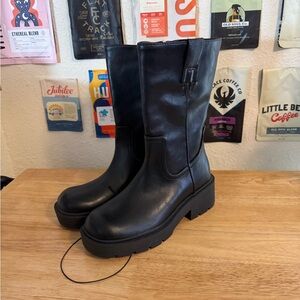 7 Wide No Boundaries Y2K Style Chunky Black Boots 90’s Lug Pull Up Memory Foam